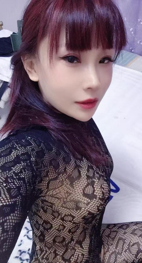 风情万种的小妖精
