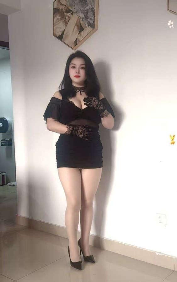成寿寺骚妇肥臂少妇