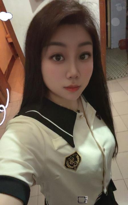 越秀丰满姐姐