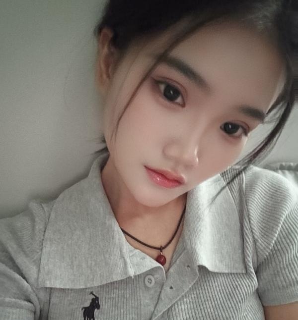 禅城清纯妹子