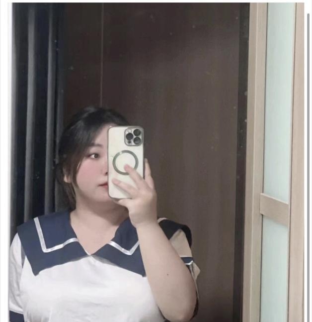 成都年轻胖妹卷卷