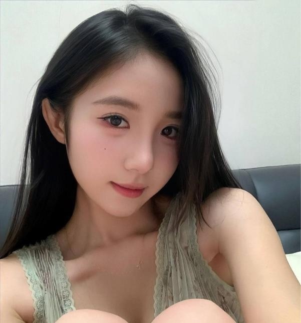 清纯稚嫩的囡囡