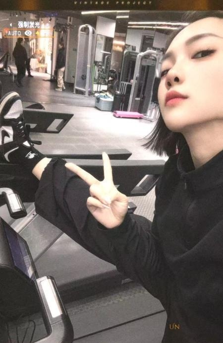 一诺美女