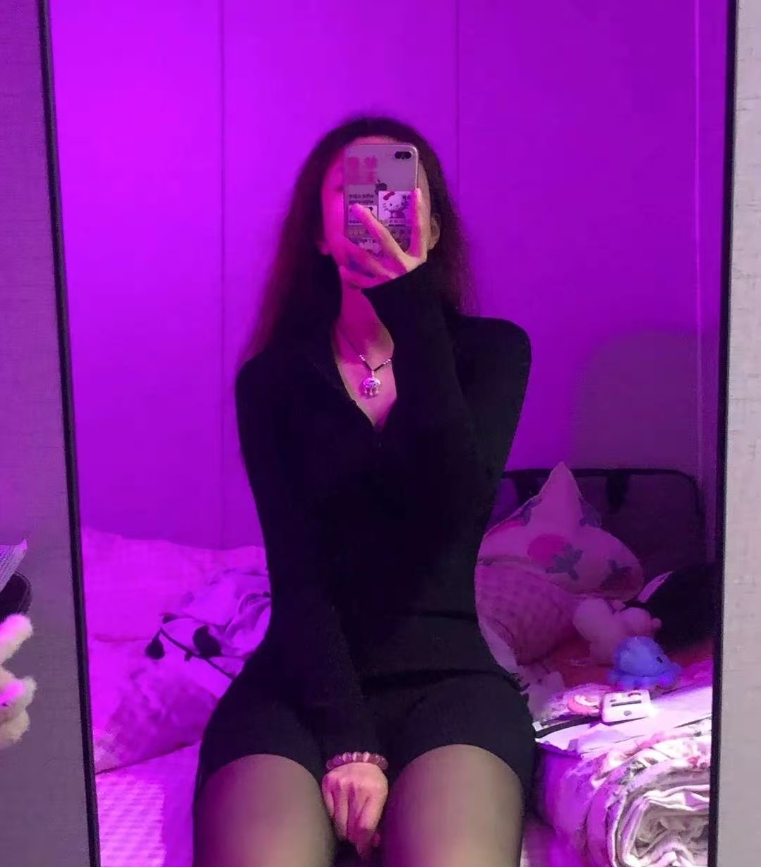 固戍巨乳莎莎