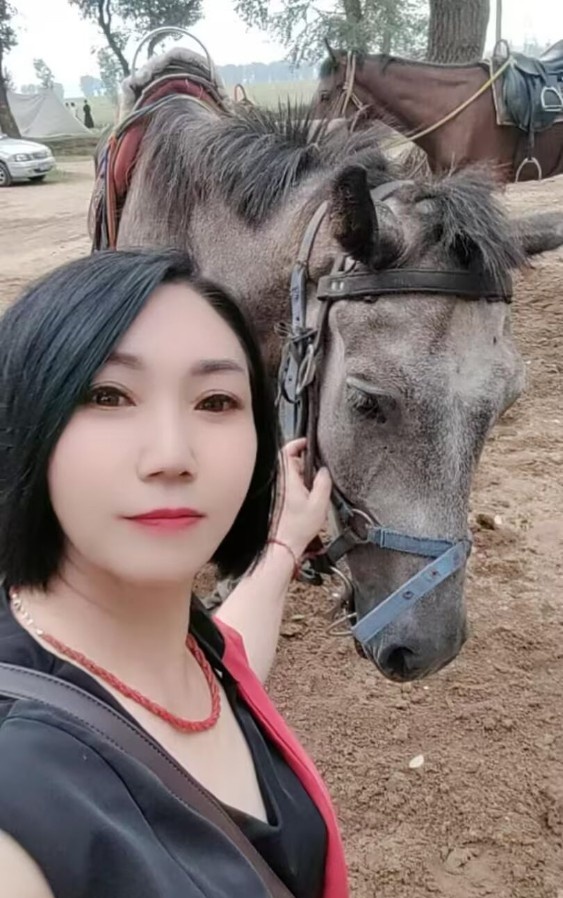 泄火三通熟女一枚