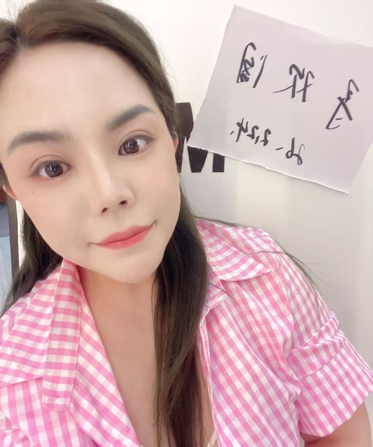 D杯大奶少妇