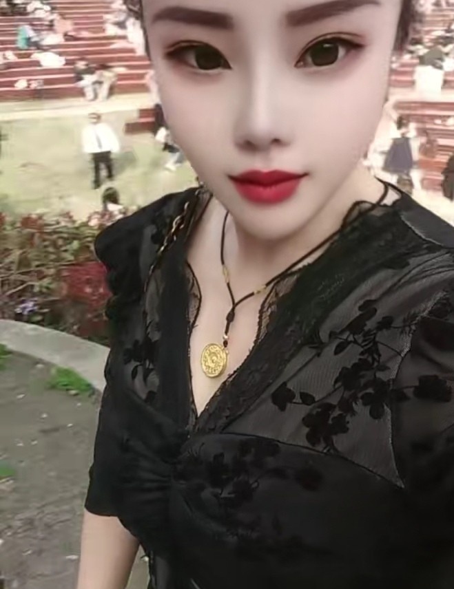 金沙大奶女