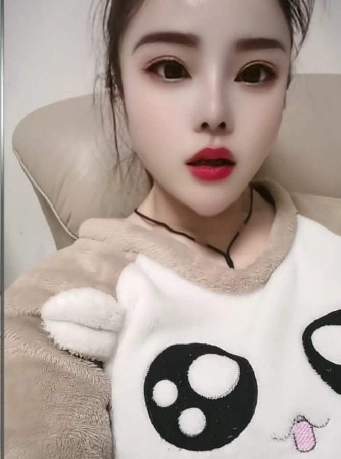 金沙大奶女