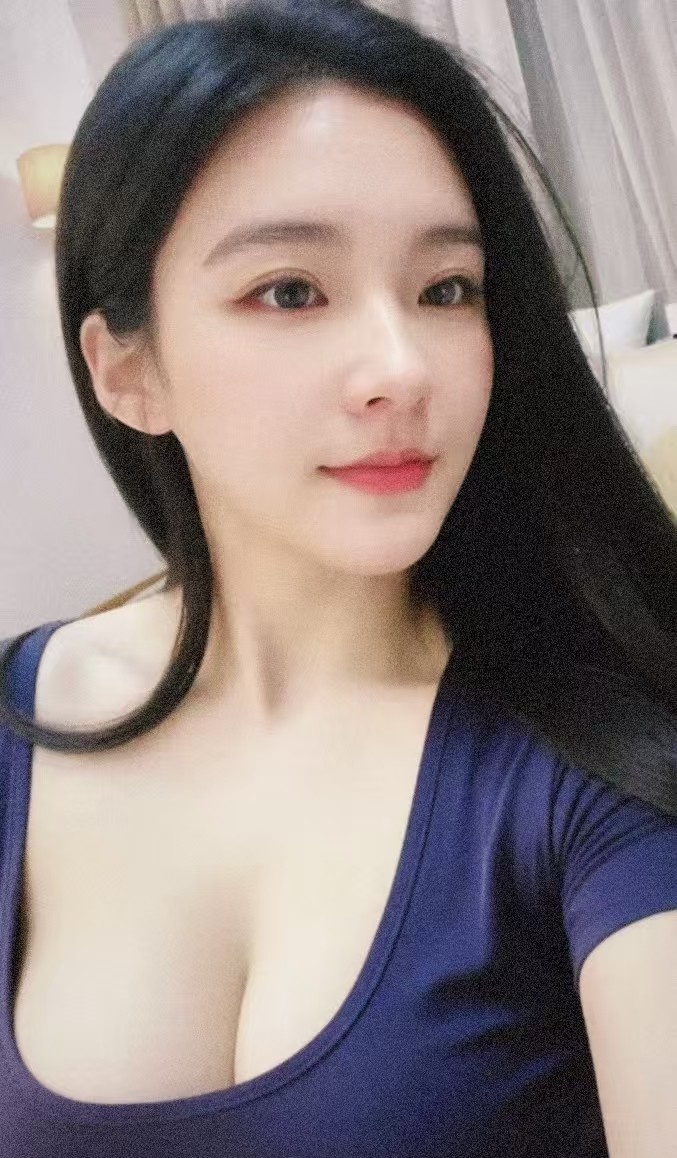拱北美乳晴儿