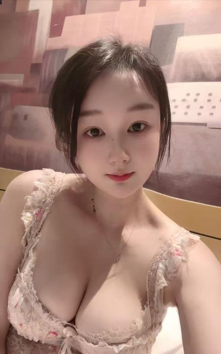瓠子奶性感小狐狸