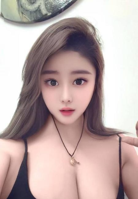 丰满白兔风骚服务老师