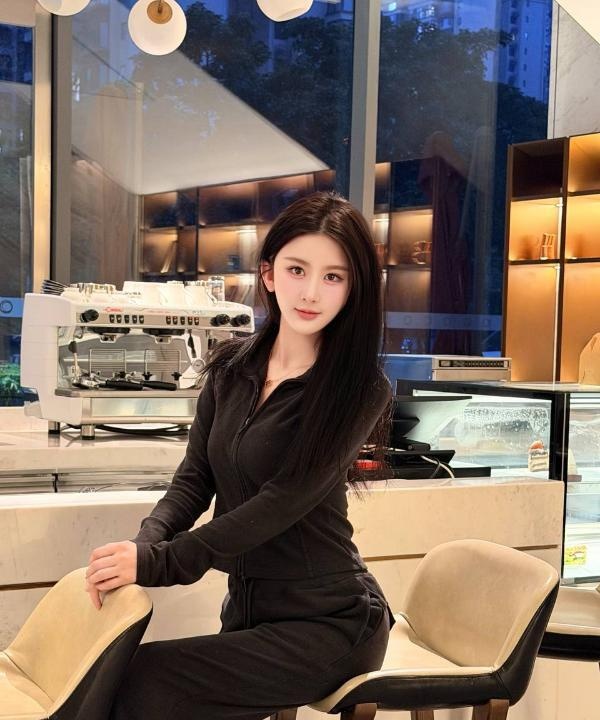 御姐cc足控服务