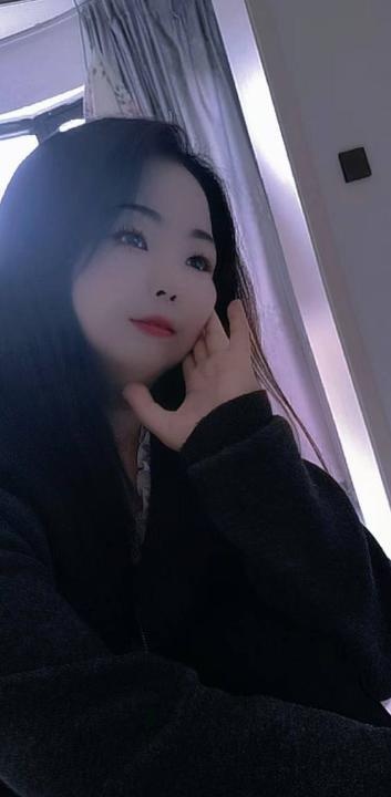 雨花肉感熟女