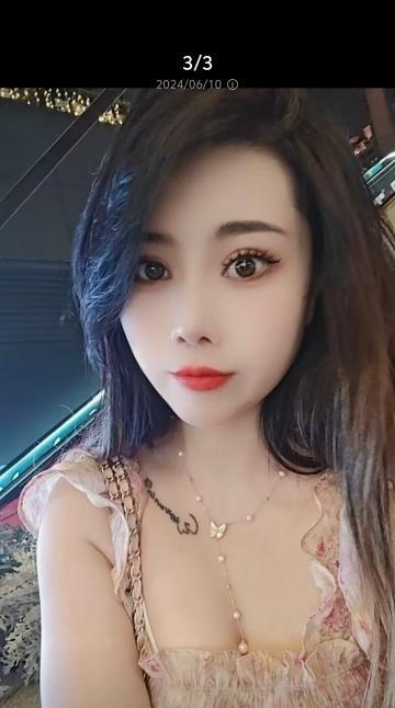 大奶骚妇宠儿姐姐