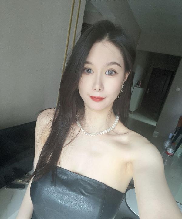 罗湖白白老师