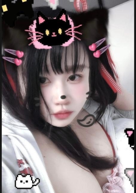 可舌吻E乳妹子