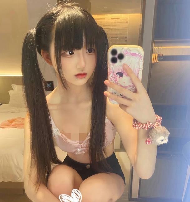 佛山双马尾小萝莉