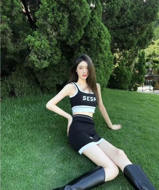 清纯甜美气质白小纯