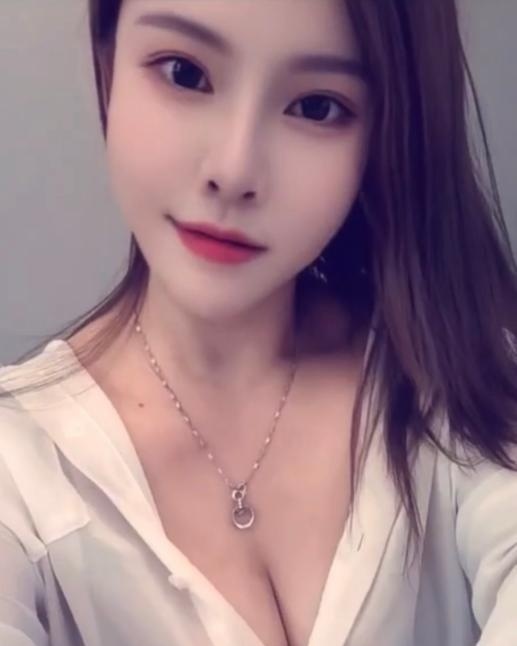 武侯潮喷女王咪线儿