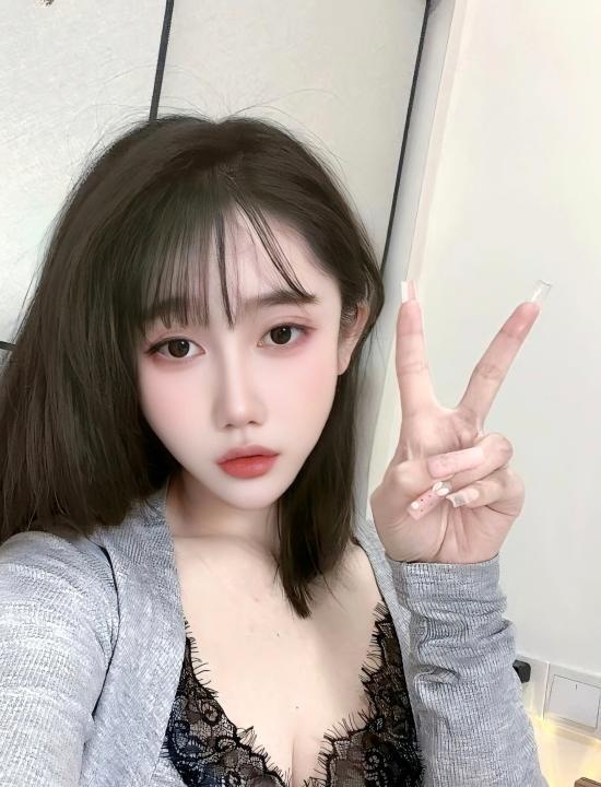 上城细腰美乳高圆圆
