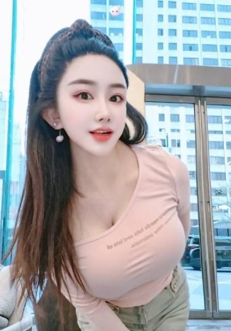 罗湖蜜桃臀瑜伽希希