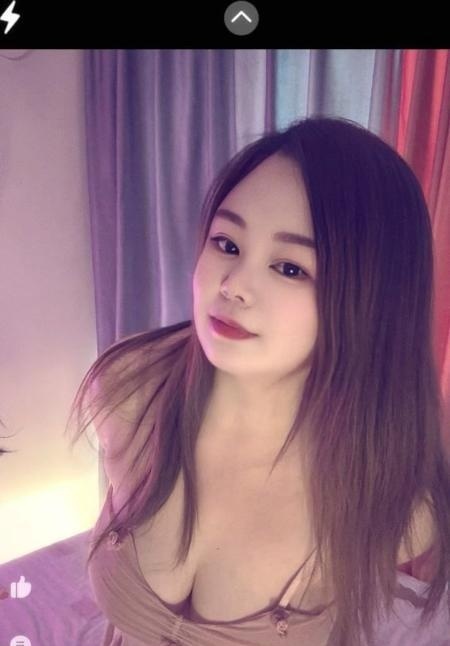 岳麓天然E奶老师