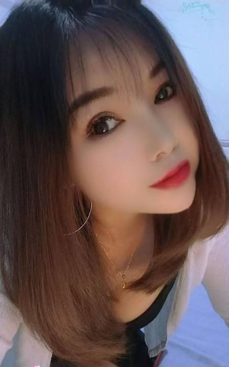 服务贴心大胸姐姐
