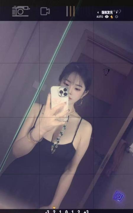 新发现的全能型骚御姐