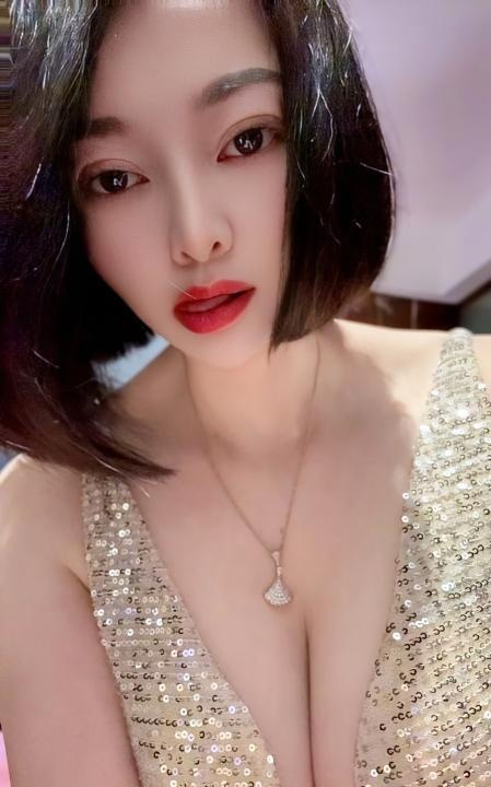 滨江E奶大乳控夏沫