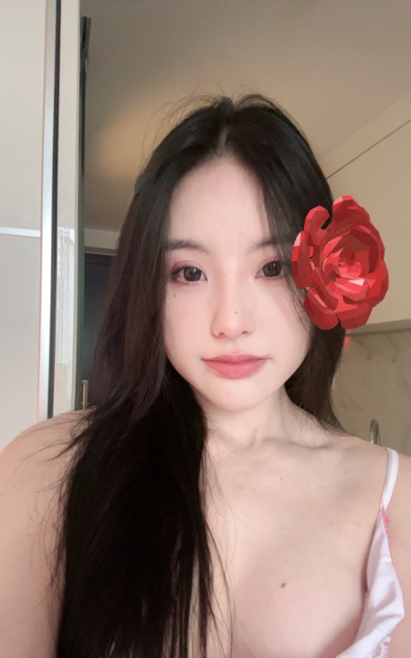 健身有腹肌悠悠女郎