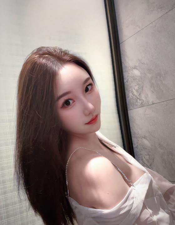 大胸骚骚妹