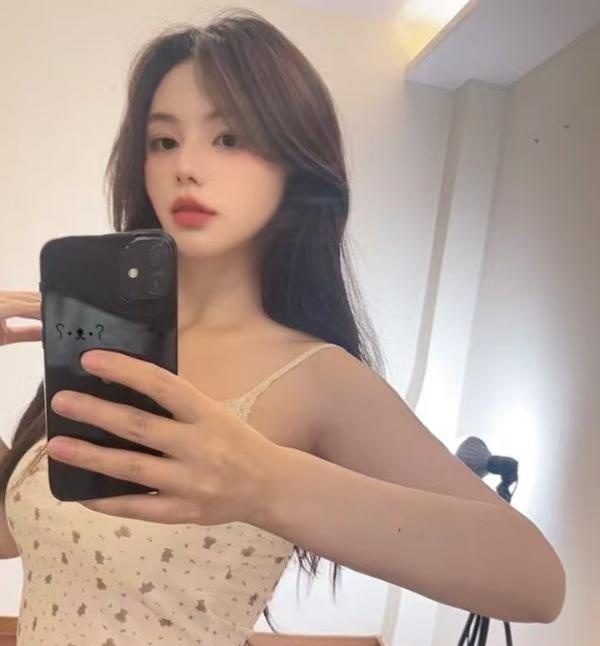 徐汇纯欲小妖