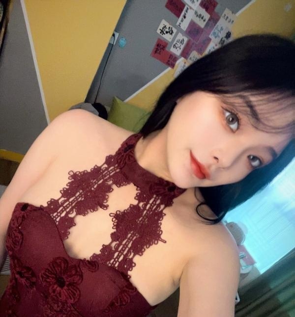 虎牙妹文文