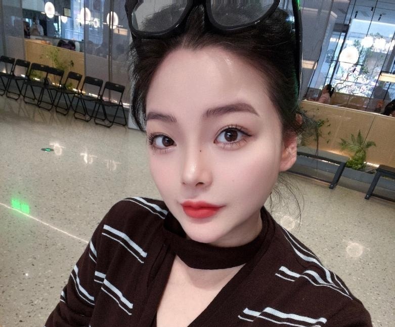 虎牙妹文文