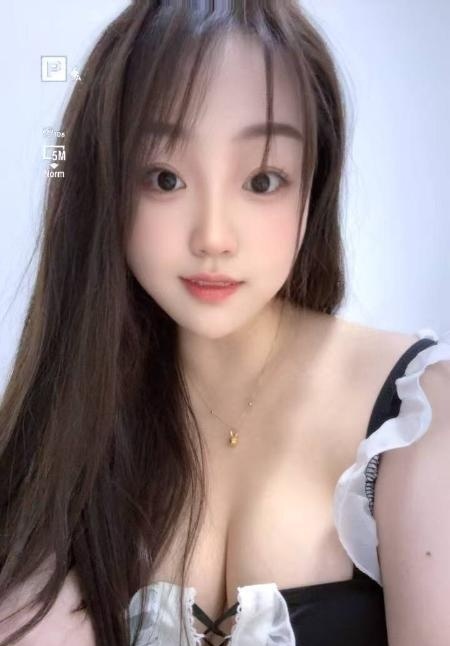 蜀山雪白大胸妹子