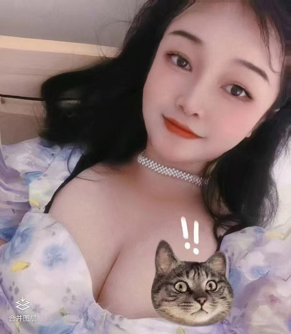 肤白大奶小胖墩