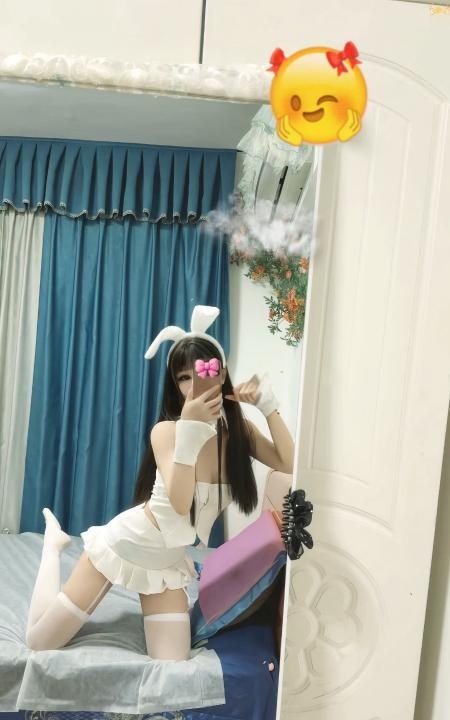 身材火辣奶瑶妹妹