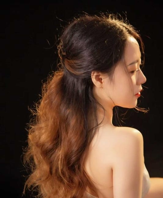 浦口风骚性感么么哒