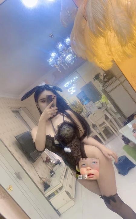 罗湖制服诱惑小月