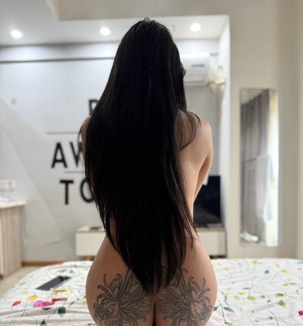 纹身巨臀反差婊