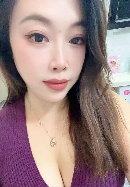 身材丰腴丽丽