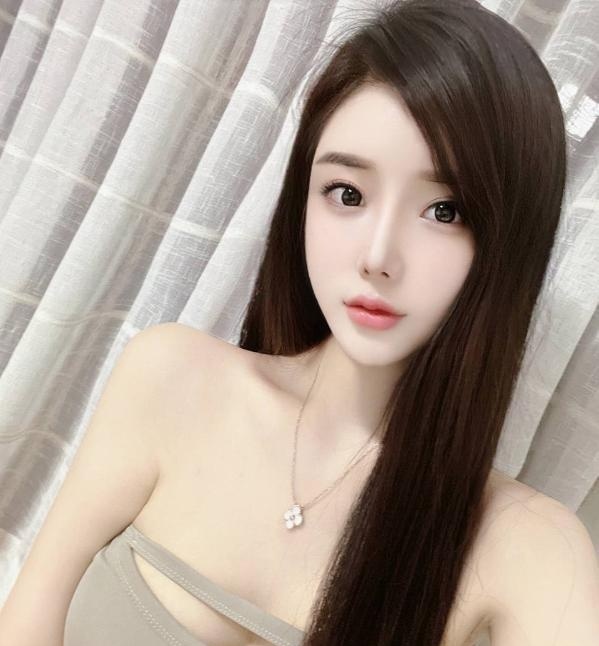 波圆臀翘颜值御姐桃子