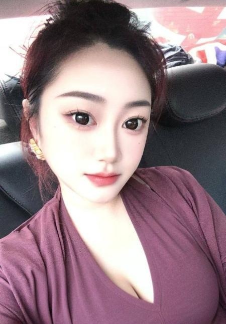 集美大胸妹子杉杉