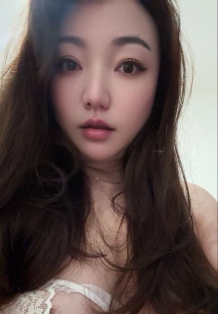 罗湖妖媚一笑