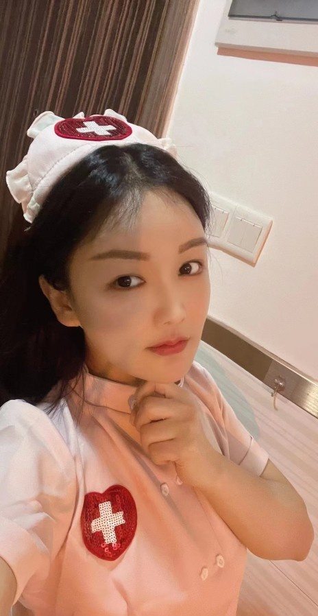 白云服务型依依