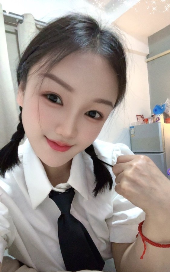 白云服务型依依