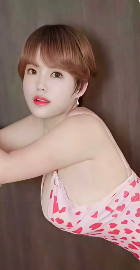 一对巨乳特别勾人的少妇
