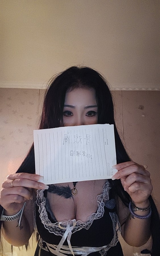 40D巨乳少妇