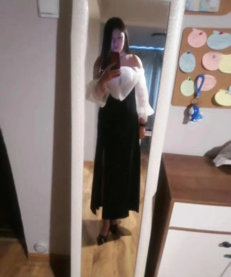 骚骚的大长腿思妹