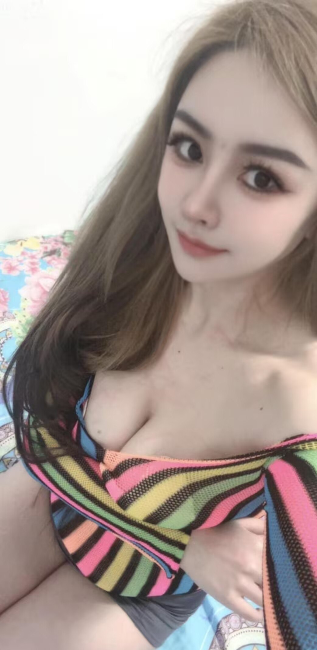 浦东混血儿伊娜